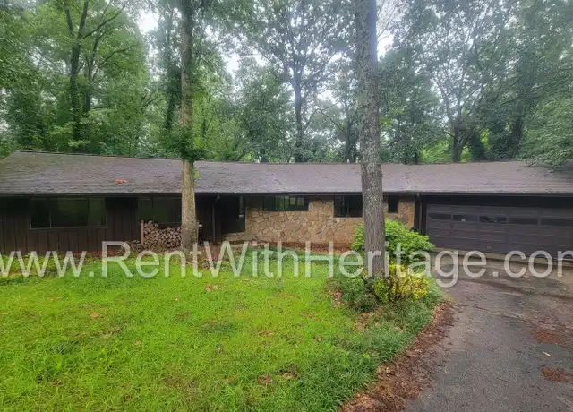 Property at 1050 Flamingo Dr, Austell, GA, 30168, 5 beds, 2.5 baths, [object Object]