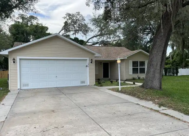 Property at 106 Cherry Blossom Ln, Lady Lake, FL, 32159, 3 beds, 2 baths, [object Object]