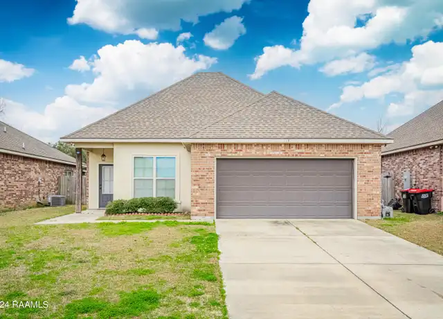 Property at 117 Gray Birch Loop, Youngsville, LA, 70592, 3 beds, 2 baths, [object Object]
