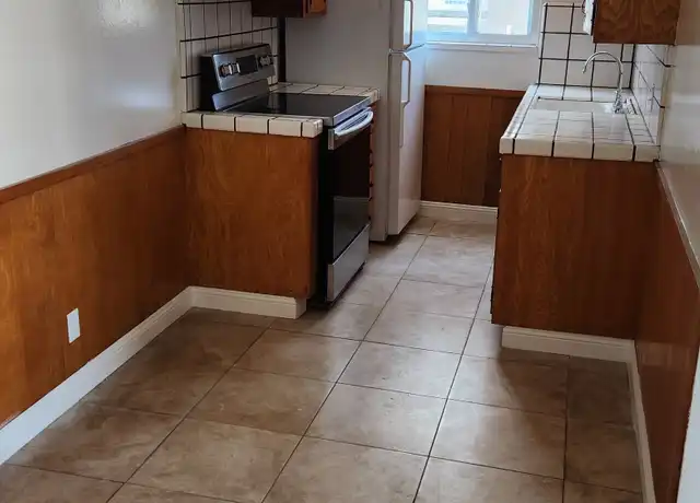 Property at 690 Bradford St Unit 1, Redwood City, CA, 94063, 1 bed, 1 bath, [object Object]