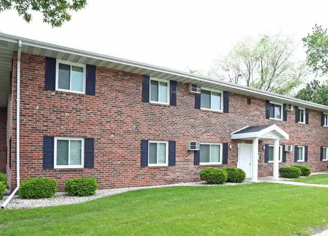 Property at 2021 Deckner Ave Unit 812, Green Bay, WI, 54302, 2 beds, 1 bath, [object Object]