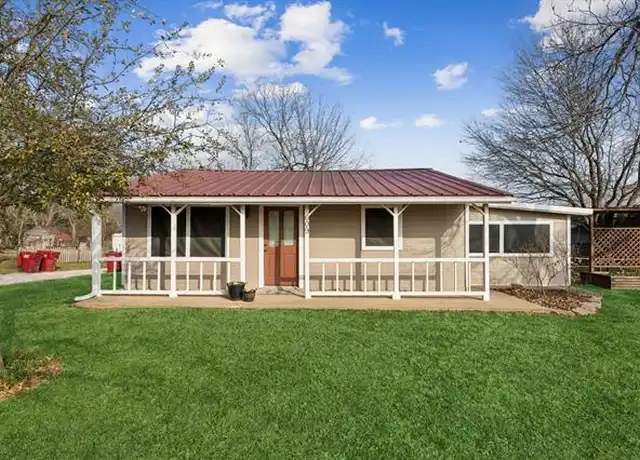 Property at 609 S Business Highway 78, Blue Ridge, TX, 75424, 3 beds, 2 baths, [object Object]