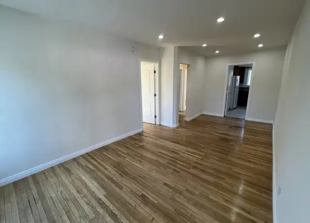 Property at 1415 N Cherokee Ave Unit 6, Hollywood, CA, 90028, 2 beds, 1 bath, [object Object]