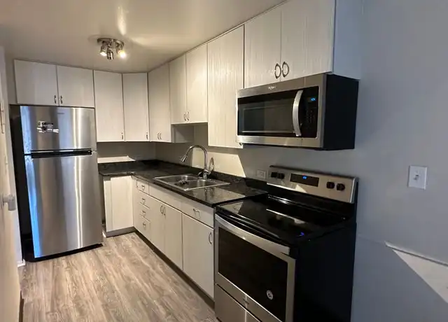 Property at 5532 S Grant St Unit 3, Littleton, CO, 80121, 1 bed, 1 bath, [object Object]