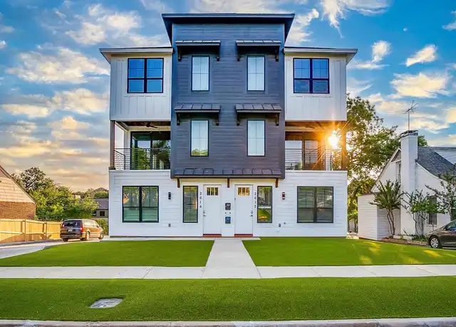 Property at 2612 Forest Park Blvd, Fort Worth, TX, 76110, 5 beds, 5 baths, [object Object]