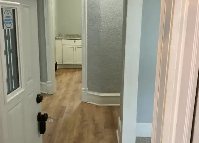 Property at 912 5th St SW Unit 2, Willmar, MN, 56201, 2 beds, 1 bath, [object Object]