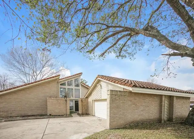 Property at 7659 Athlone Dr, Houston, TX, 77088, 3 beds, 2 baths, [object Object]