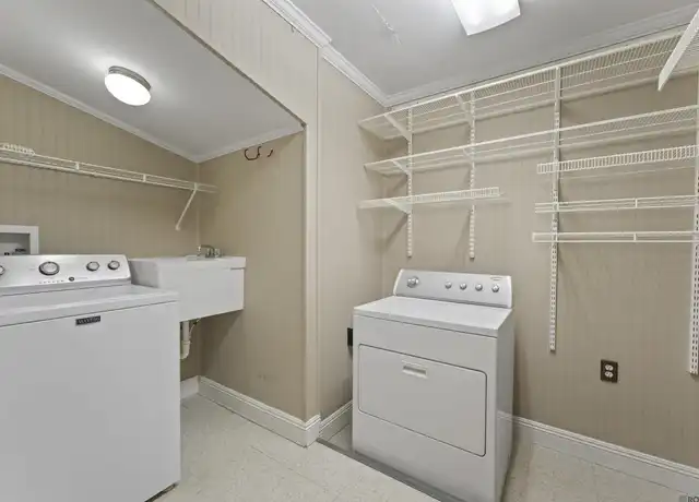 Property at 5117 Woodside Dr, Baton Rouge, LA, 70808, 2 beds, 2 baths, [object Object]