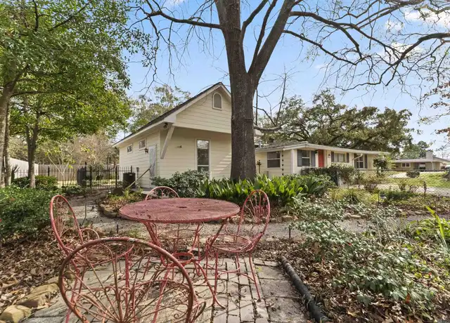 Property at 5117 Woodside Dr, Baton Rouge, LA, 70808, 2 beds, 2 baths, [object Object]