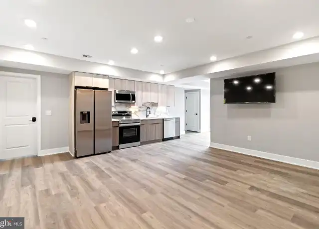 Property at 520 N 37th St Unit 25, Philadelphia, PA, 19104, 3 beds, 3 baths, [object Object]