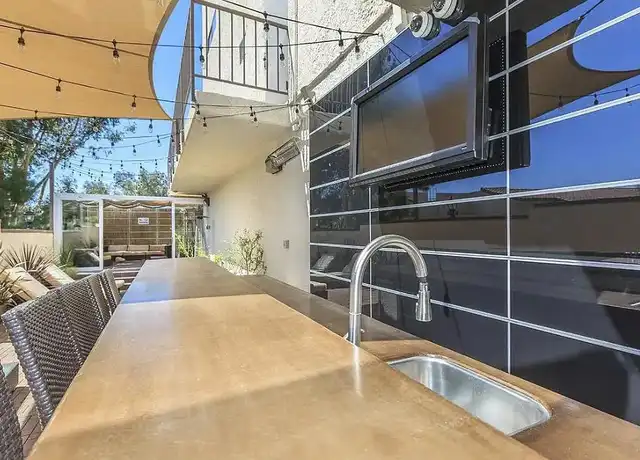 Property at Strathmore Regency - 11050 Strathmore Dr, Los Angeles, CA, 90024, 0 beds, 1 bath, [object Object]