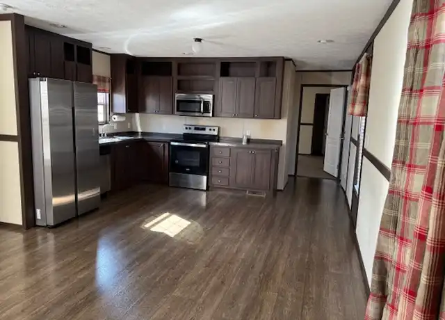 Property at 1 Le Vista Ln, Asheville, NC, 28806, 2 beds, 2 baths, [object Object]