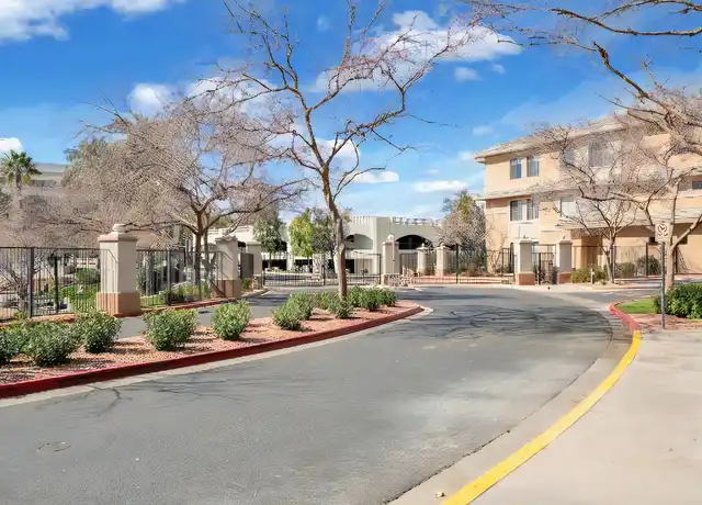 Property at 2989 N 44th St, Phoenix, AZ, 85018, 3 beds, 3 baths, [object Object]