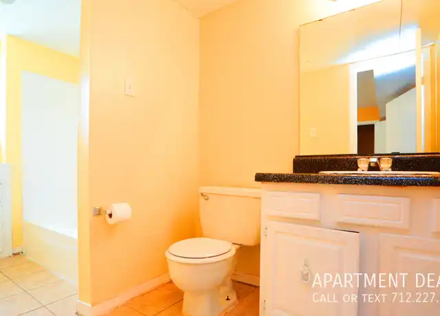 Property at 1032 S 6th St Unit 4084, La Porte, TX, 77571, 2 beds, 1 bath, [object Object]