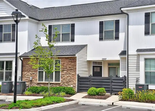 Property at 1007 Kathy Ann Way W, Carrollton, VA, 23314, 3 beds, 3 baths, [object Object]