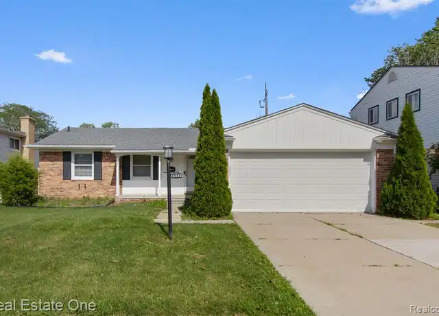 Property at 26800 Kingswood Dr, Dearborn Heights, MI, 48127, 3 beds, 1.5 baths, [object Object]