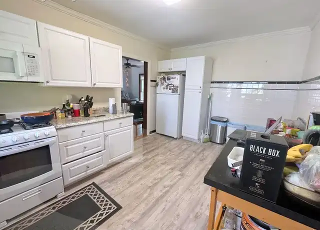 Property at 1230 Broadway Unit 2, Somerville, MA, 02144, 3 beds, 2 baths, [object Object]