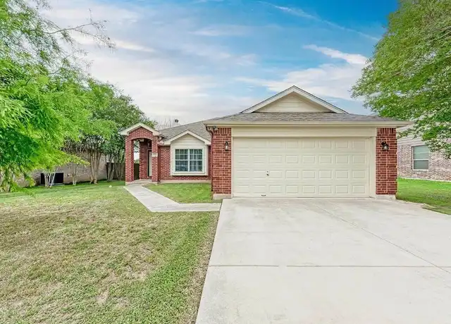 Property at 1506 Colton Ln, Lockhart, TX, 78644, 4 beds, 2 baths, [object Object]