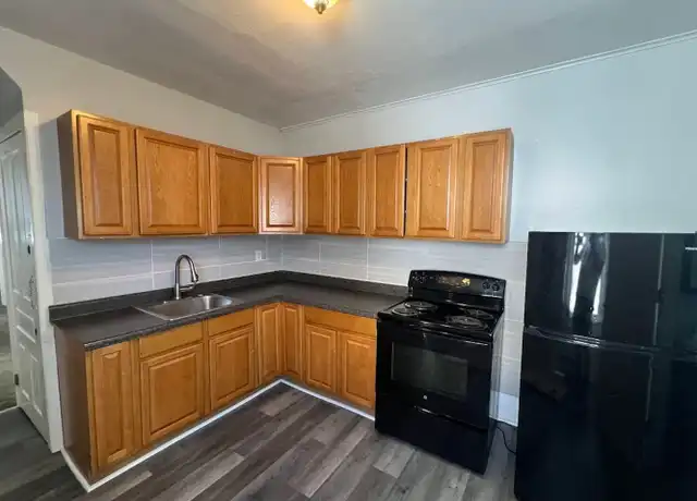 Property at 746 N 11th St Unit 1, Reading, PA, 19604, 1 bed, 1 bath, [object Object]