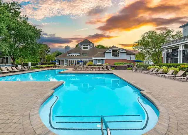 Property at MAA Pavilion Place - 2801 Pavilion Pl, Midlothian, VA, 23112, 1-2 bed, 1-2 bath, [object Object]