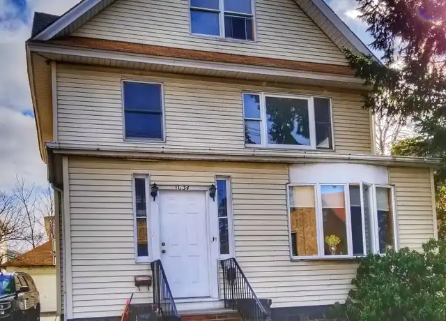 Property at 1634 Maple St, Fort Lee, NJ, 07024, 3 beds, 2 baths, [object Object]