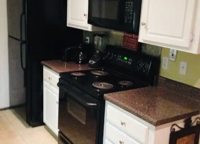 Property at 1022 Old Mayhew Rd Unit 10, Starkville, MS, 39759, 3 beds, 3 baths, [object Object]