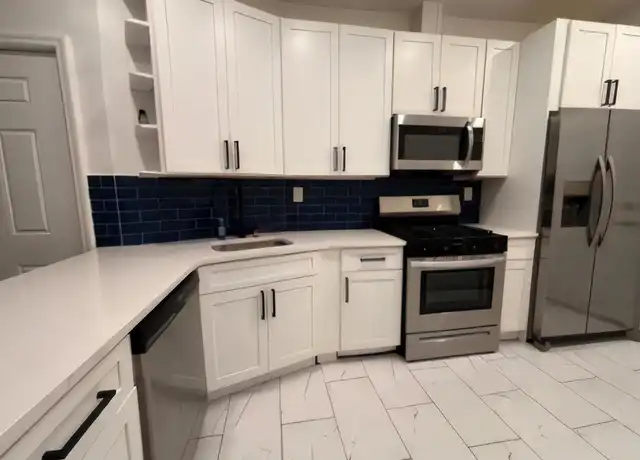Property at 57 Tappan St Unit 2R, Kearny, NJ, 07032, 2 beds, 1 bath, [object Object]