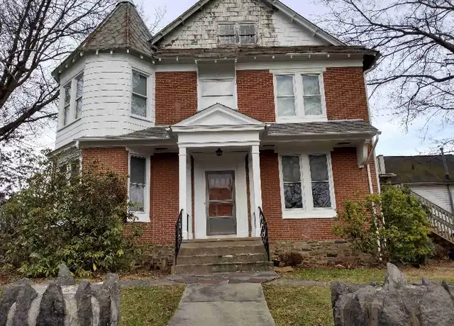 Property at 417 W Walnut St, Perkasie, PA, 18944, 2 beds, 1 bath, [object Object]