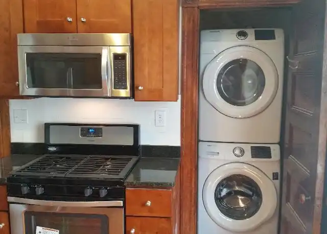 Property at 36 High St Unit 1, Brookline, MA, 02445, 1 bed, 1 bath, [object Object]