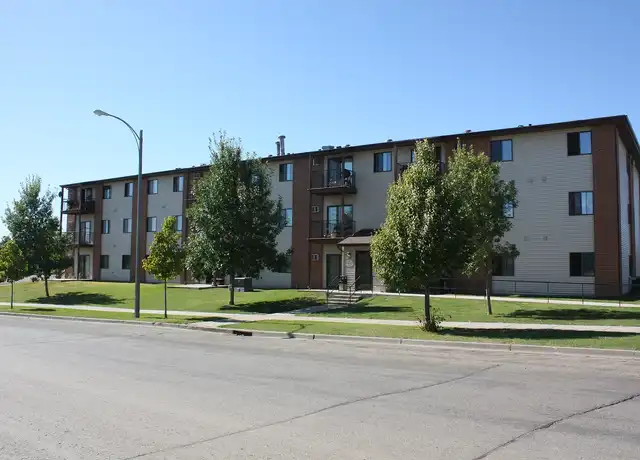 Property at Calgary Apartments - 3310 N 19th St, Bismarck, ND, 58503, 2-3 beds, 1 bath, [object Object]