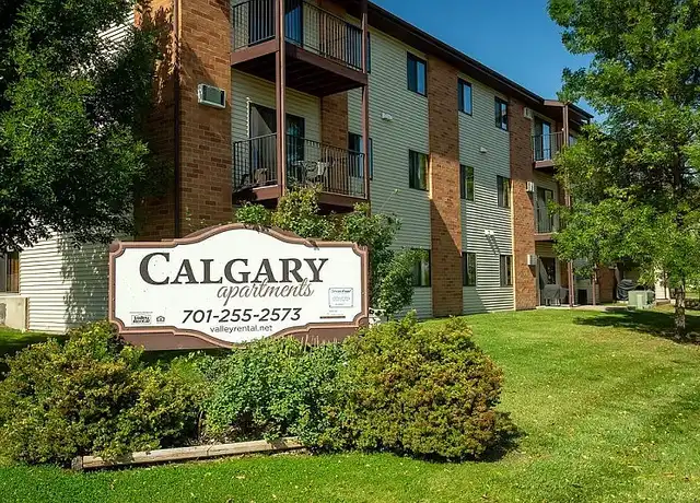 Property at Calgary Apartments - 3310 N 19th St, Bismarck, ND, 58503, 2-3 beds, 1 bath, [object Object]