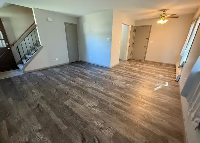 Property at 3411 Elm Dr Unit C, La Crosse, WI, 54601, 2 beds, 1 bath, [object Object]
