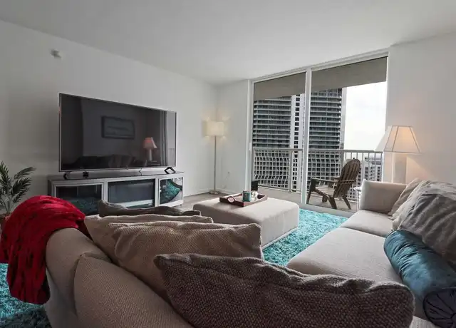 Property at Brickell Bay Drive 1200 - Brickell Bay Dr Unit 1022225P, Miami, FL, 33131, 0 beds, 1 bath, [object Object]
