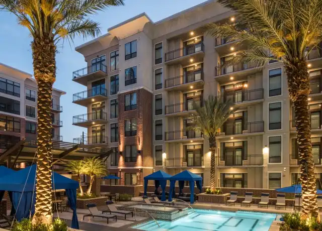 Property at 708 Saulnier St Unit B-25, Houston, TX, 77019, 2 beds, 2 baths, [object Object]