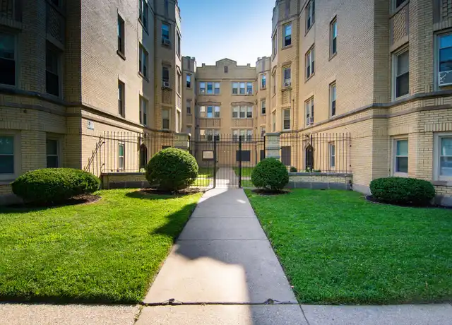 Property at 7631 S East End Ave, Chicago, IL, 60649, 1 bed, 1 bath, [object Object]