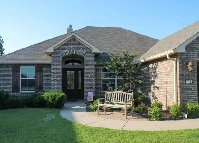 Property at 314 Avondale Ln, Bossier City, LA, 71112, 3 beds, 2 baths, [object Object]