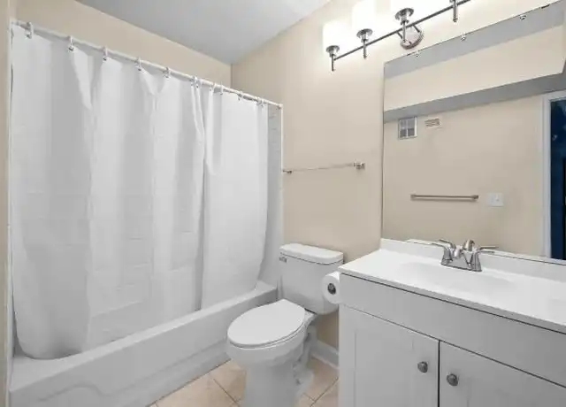 Property at 3817 Paces Fry W Unit WESTSE, Atlanta, GA, 30339, 4 beds, 3 baths, [object Object]