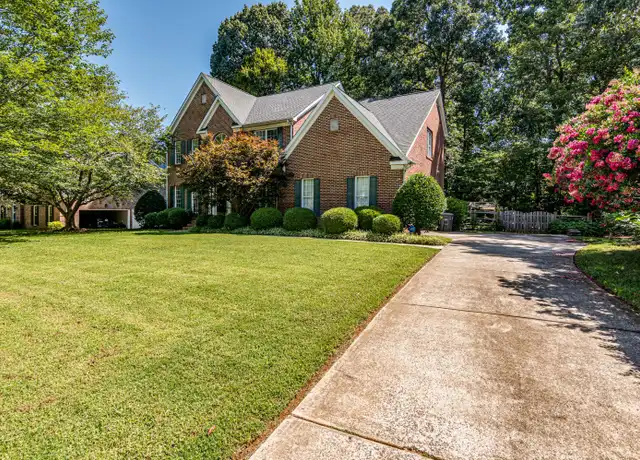 Property at 7111 Weddington Brook Dr, Matthews, NC, 28104, 5 beds, 3 baths, [object Object]