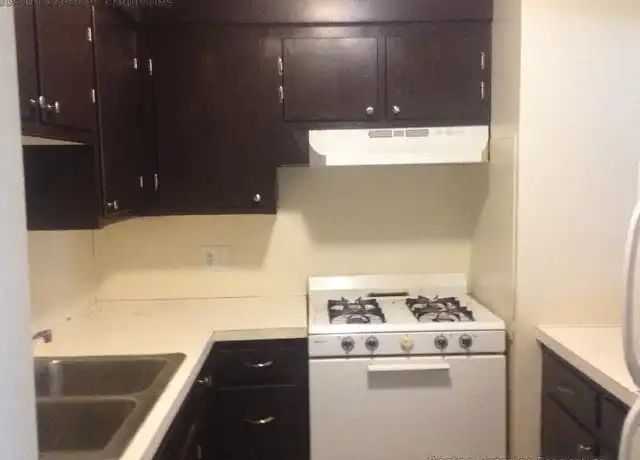Property at 580 Bridge St Unit 10, Weymouth, MA, 02191, 1 bed, 1 bath, [object Object]