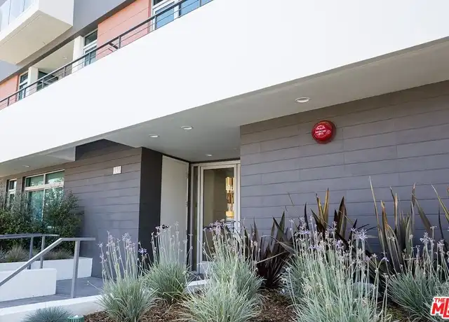 Property at 938 S Orange Grove Ave Unit 405, Los Angeles, CA, 90036, 2 beds, 2 baths, [object Object]