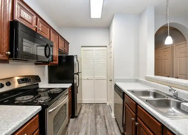 Property at The Finley - 9541 103rd St, Jacksonville, FL, 32210, 1-2 bed, 1-2 bath, [object Object]