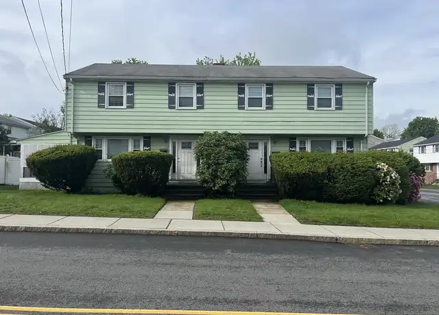 Property at 170 Warren St Unit 170, Watertown, MA, 02472, 3 beds, 1 bath, [object Object]