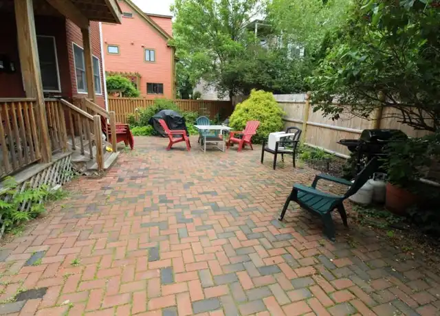 Property at 10 Jay St Unit 1-R, Cambridge, MA, 02139, 3 beds, 1 bath, [object Object]