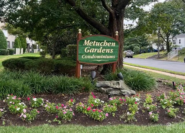 Property at 30-5 Prospect St, Metuchen, NJ, 08840, 1 bed, 1 bath, [object Object]