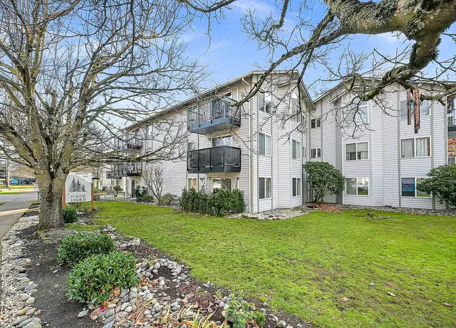 Photo of 2605 W Maplewood Ave, Bellingham, WA 98225