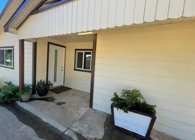 Property at 4666 Olive Hwy Unit Cottage 2, Oroville, CA, 95966, 2 beds, 1 bath, [object Object]