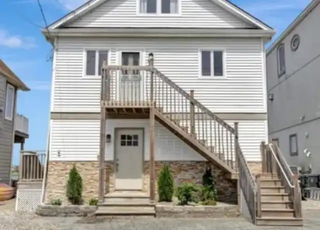 Property at 18 Harborside Dr E, Seaside Heights, NJ, 08751, 4 beds, 2.5 baths, [object Object]