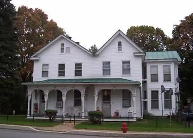 Property at 51 E Main St Unit 51, New Bloomfield, PA, 17068, 2 beds, 1 bath, [object Object]