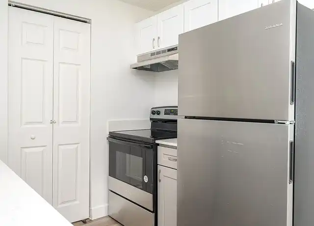 Property at Westwood Green Apartments - 10650 SW 121st Ave, Portland, OR, 97223, 1-2 bed, 1 bath, [object Object]