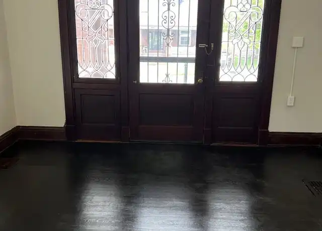 Property at 3471 Trimble Ave Unit 3, Cincinnati, OH, 45207, 2 beds, 1 bath, [object Object]